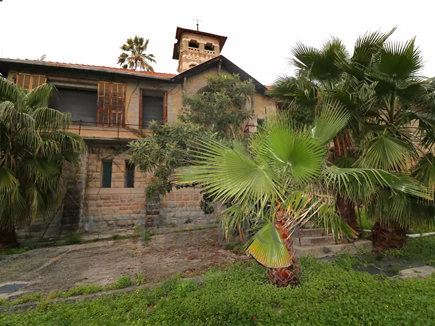 Immagine 41 di Villa in vendita  in Corso Nizza 37 a Ventimiglia