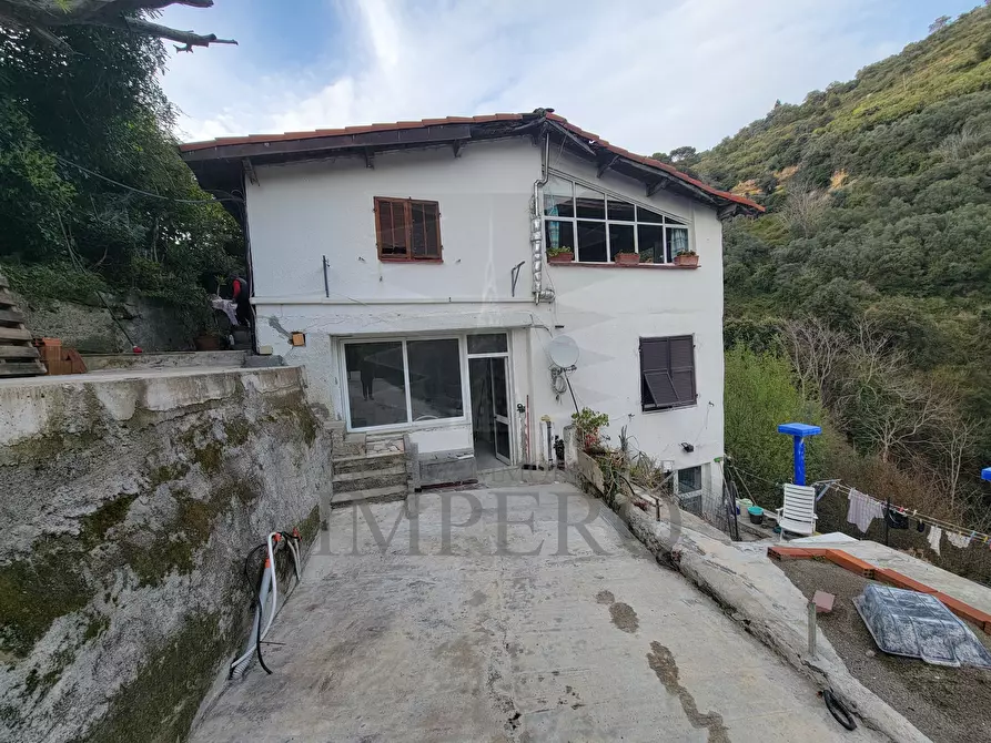 Immagine 4 di Porzione di casa in vendita  in strada valloni a Ventimiglia