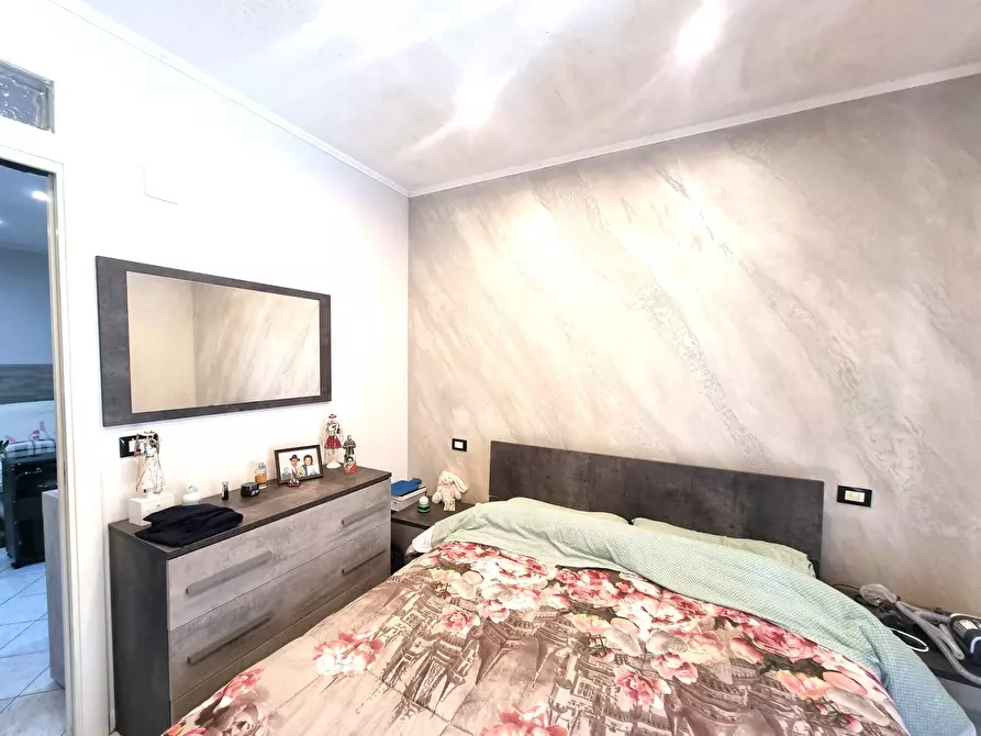 Immagine 10 di Bilocale in vendita  in Via Gallardi 175 a Ventimiglia