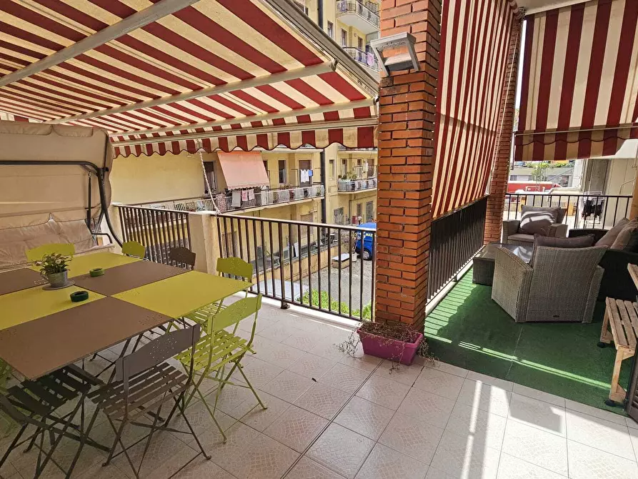 Immagine 1 di Quadrilocale in vendita  in Corso Genova a Ventimiglia