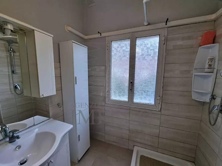 Immagine 11 di Trilocale in vendita  in Via de Amicis 16 a Ventimiglia