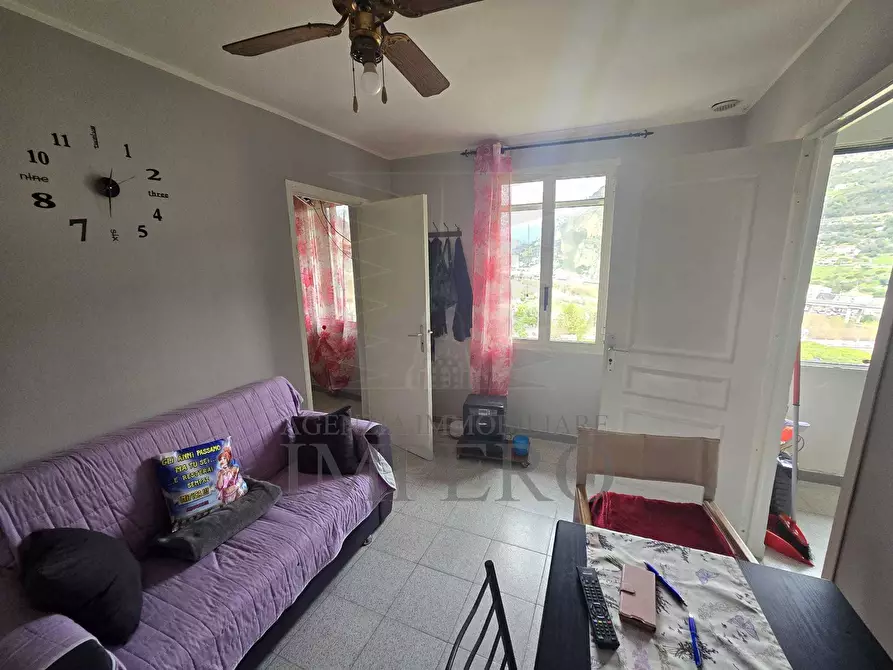 Immagine 3 di Trilocale in vendita  in Via Piemonte 16 a Ventimiglia