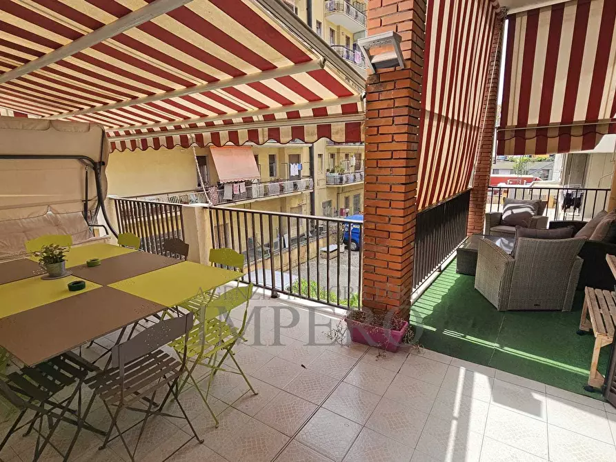Immagine 11 di Quadrilocale in vendita  in Corso Genova a Ventimiglia
