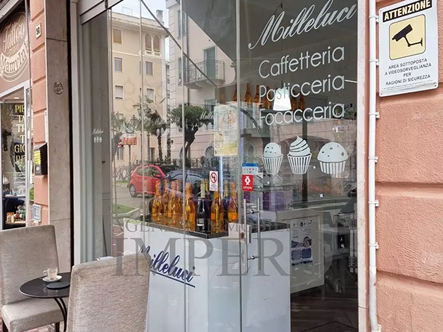 Immagine 1 di Bar / Ristorante in vendita  in Corso Italia 138 a Bordighera