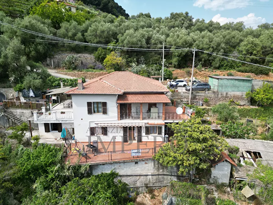 Immagine 40 di Casa bifamiliare in vendita  in Via Ciappin 2 a Ventimiglia