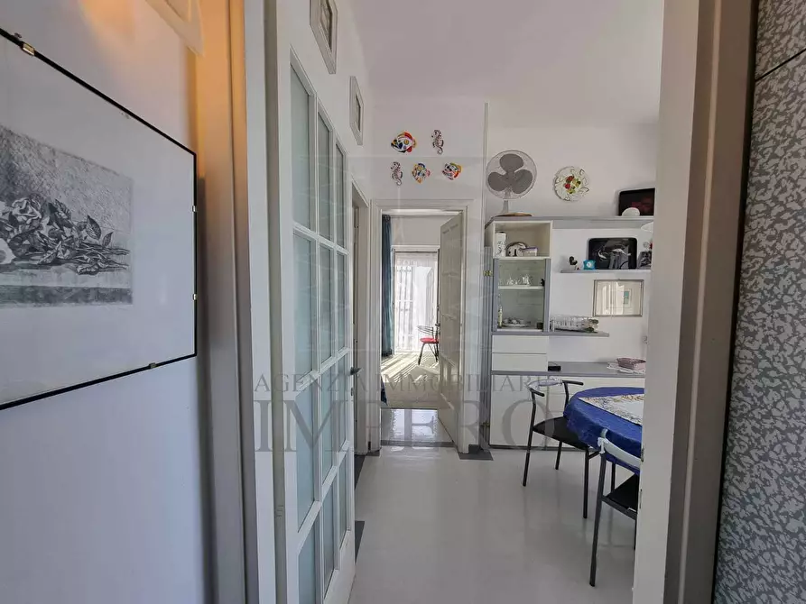 Immagine 16 di Bilocale in vendita  in Via Cavalieri di Malta 10 a Ospedaletti