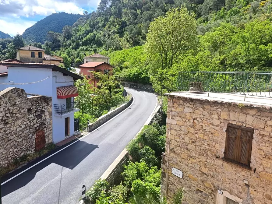 Immagine 3 di Trilocale in vendita  in Via Cavour 12 a Olivetta San Michele