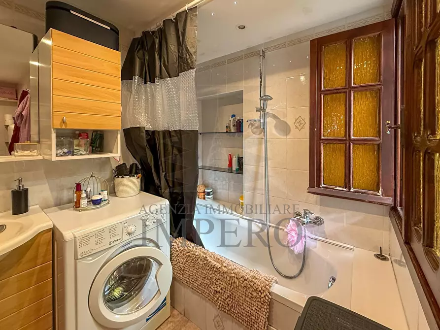 Immagine 11 di Porzione di casa in vendita  in Via dell'Opera 188 a Ventimiglia