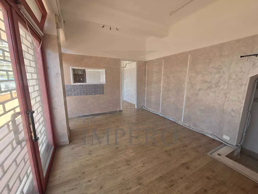 Immagine 3 di Locale commerciale in affitto  in Via Papa Giovanni XXIII 1 a Ventimiglia