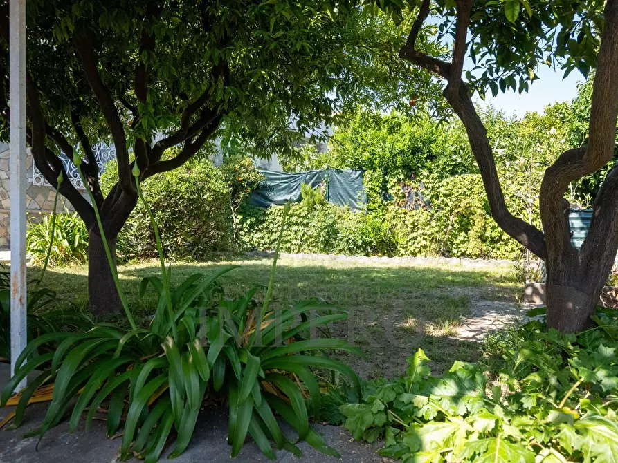 Immagine 5 di Quadrilocale in vendita  in Via San Eugenio 7 a Diano Castello