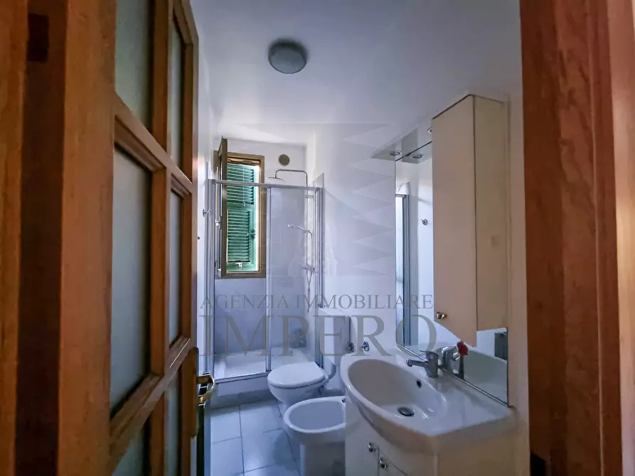 Immagine 18 di Trilocale in vendita  in Via Aprosio 3 a Ventimiglia