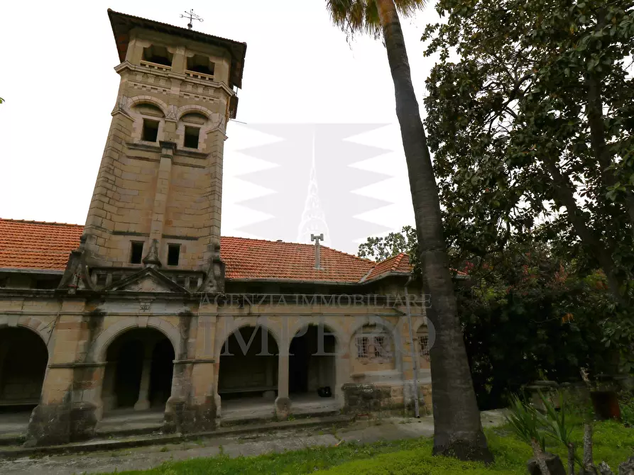 Immagine 35 di Villa in vendita  in Corso Nizza 37 a Ventimiglia