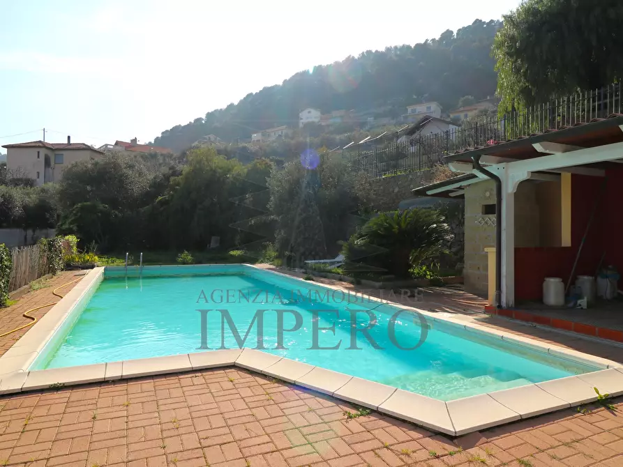 Immagine 41 di Villa in vendita  in Via Tamagna a Ventimiglia