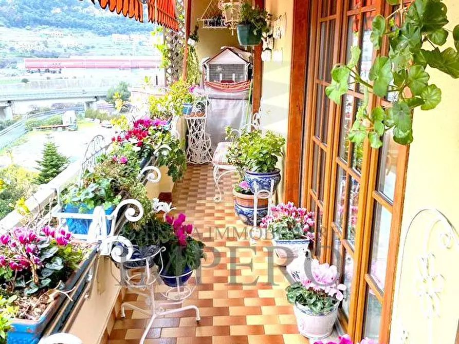 Immagine 1 di Quadrilocale in vendita  in Via Eugenio Montale a Ventimiglia