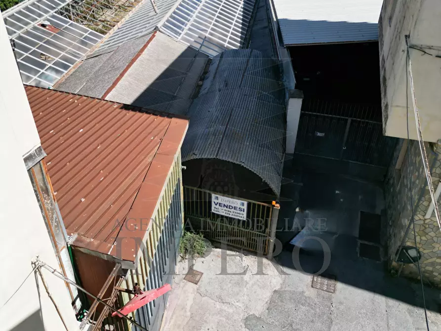 Immagine 7 di Magazzino in vendita  in Strada Statale 1 35 a Camporosso