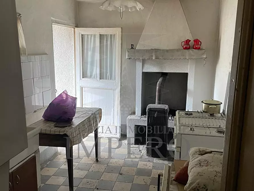 Immagine 3 di Pentalocale in vendita  in Piazza S.Reparata 11 a Ventimiglia