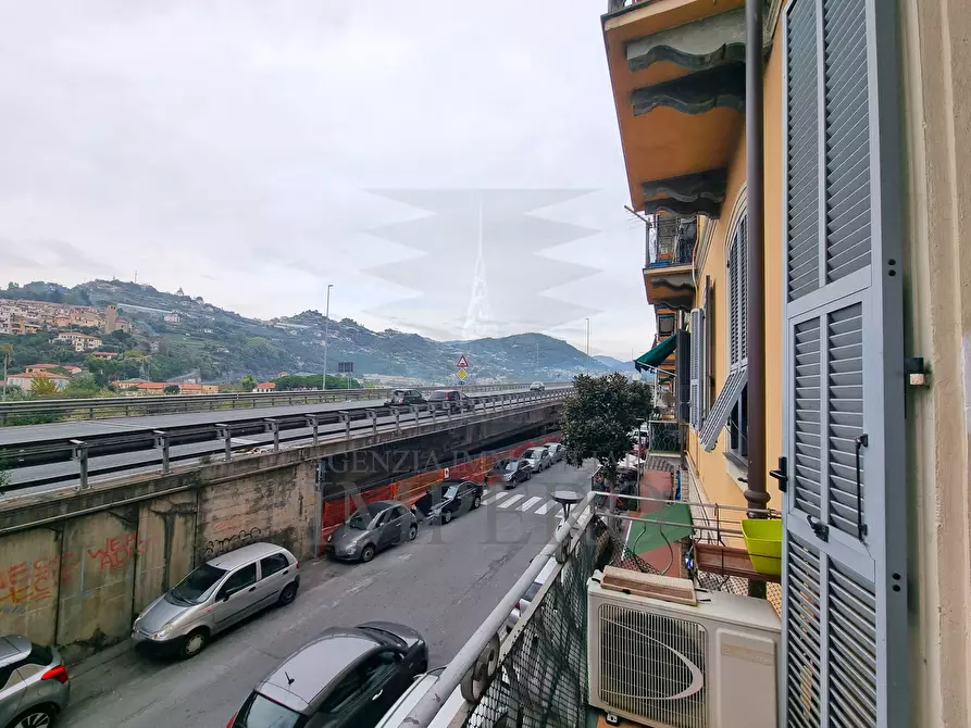 Immagine 20 di Trilocale in vendita  in Via Tenda 6 a Ventimiglia