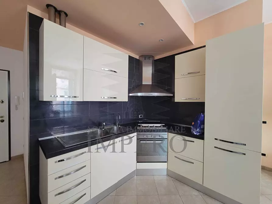 Immagine 5 di Trilocale in vendita  in Via Metella 1 a Ventimiglia