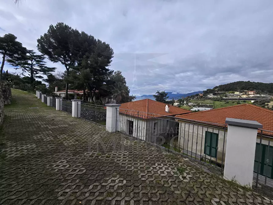 Immagine 10 di Villa in vendita  in Via Coggiola 60 a Bordighera