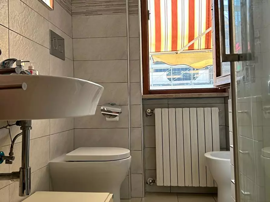 Immagine 15 di Trilocale in affitto  in VIALE MAIELLA a Francavilla Al Mare