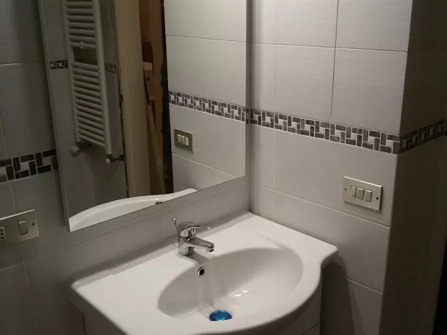 Immagine 8 di Trilocale in affitto  in Viale Maiella 23/A a Francavilla Al Mare