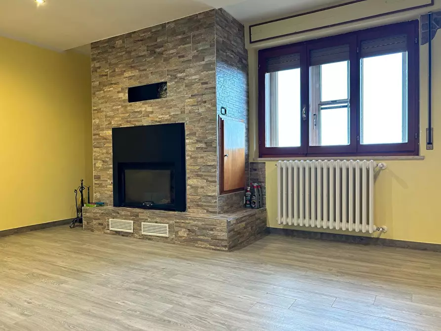 Immagine 10 di Casa indipendente in vendita  in VIALE MAIELLA a Chieti