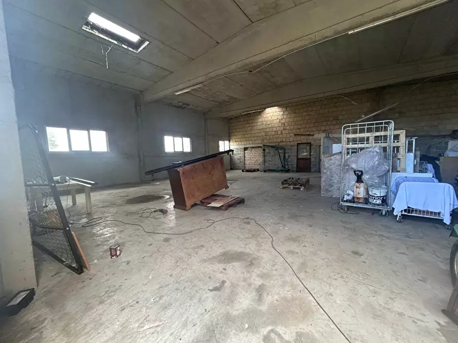 Immagine 2 di Magazzino in affitto  in Viale Maiella 23/A a Francavilla Al Mare