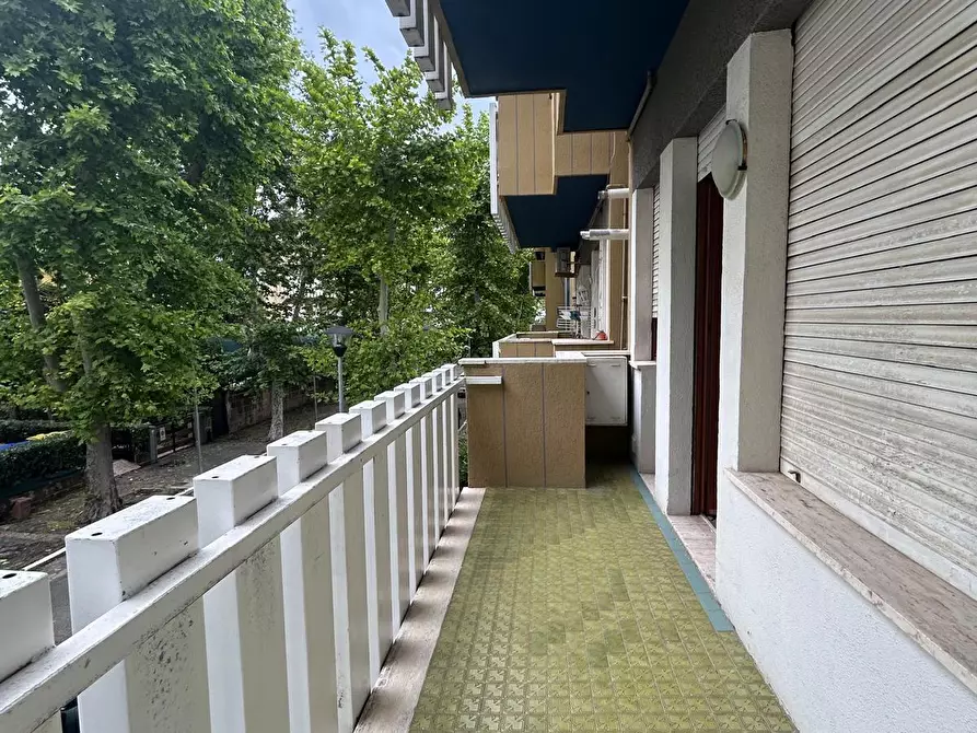 Immagine 21 di Quadrilocale in affitto  a Francavilla Al Mare