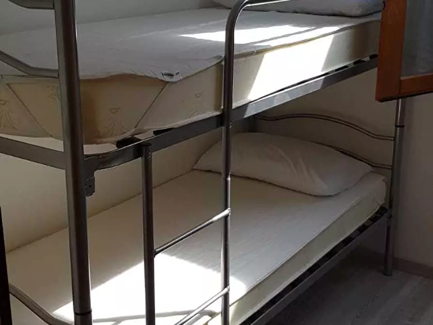 Immagine 10 di Trilocale in affitto  a Francavilla Al Mare
