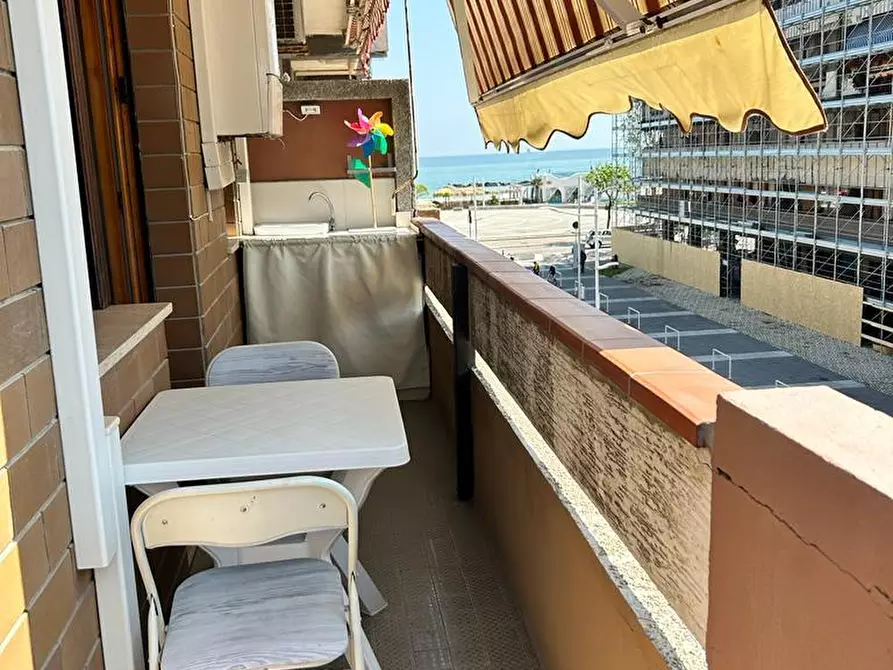 Immagine 16 di Trilocale in affitto  in VIALE MAIELLA a Francavilla Al Mare