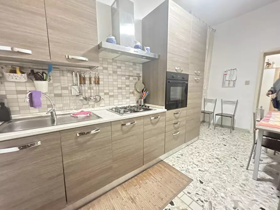 Immagine 6 di Quadrilocale in vendita  in Viale Maiella 23/A a Francavilla Al Mare