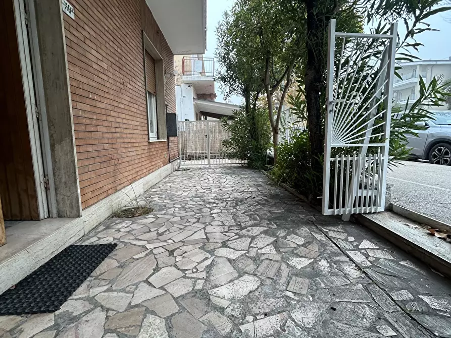 Immagine 2 di Quadrilocale in affitto  a Francavilla Al Mare