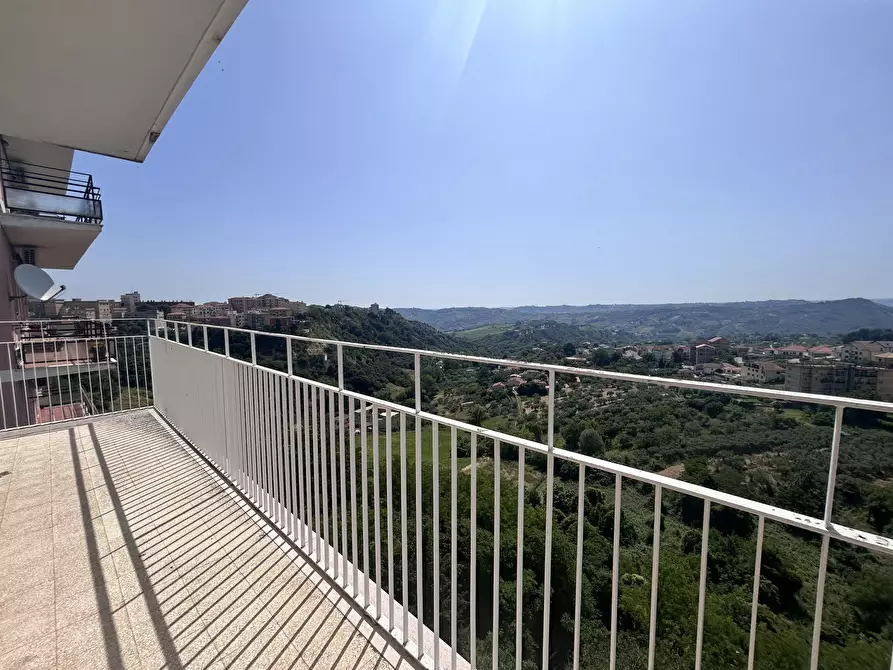 Immagine 23 di Pentalocale in affitto  in Viale Maiella 23/A a Chieti