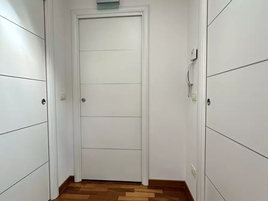 Immagine 12 di Quadrilocale in affitto  in Viale Maiella 23/A a Francavilla Al Mare