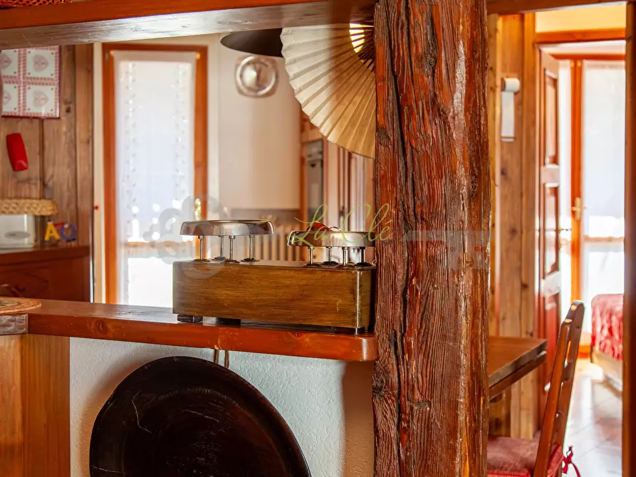 Immagine 8 di Quadrilocale in affitto  a Courmayeur