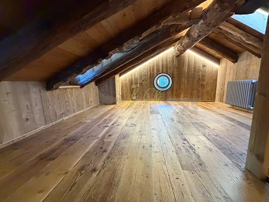 Immagine 20 di Trilocale in vendita  in Via Passerin D'Entreves 11 a Courmayeur