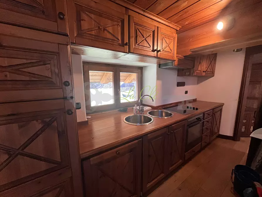 Immagine 6 di Pentalocale in affitto  in Regione Belvedere 4 a Courmayeur