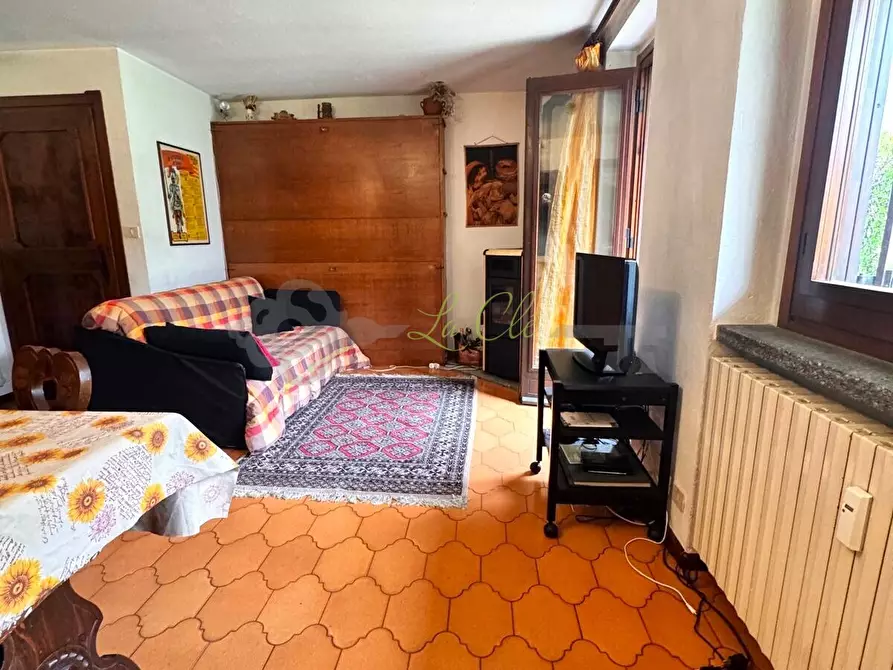 Immagine 2 di Bilocale in vendita  a Morgex