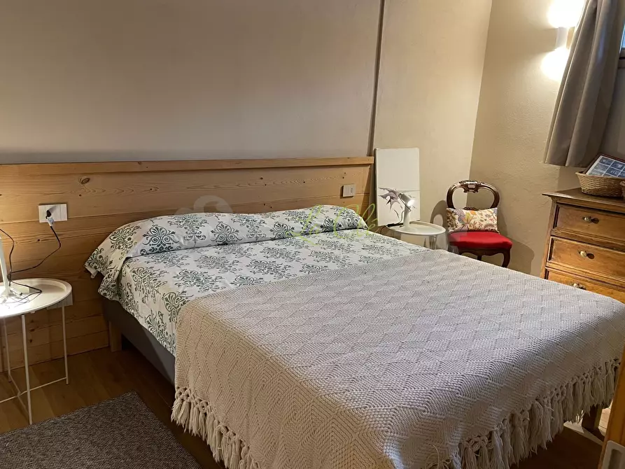 Immagine 9 di Trilocale in affitto  a Pre'-Saint-Didier