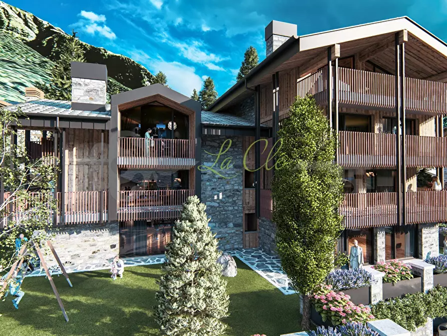 Immagine 6 di Quadrilocale in vendita  a Courmayeur