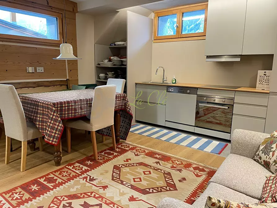 Immagine 6 di Trilocale in affitto  a Pre'-Saint-Didier