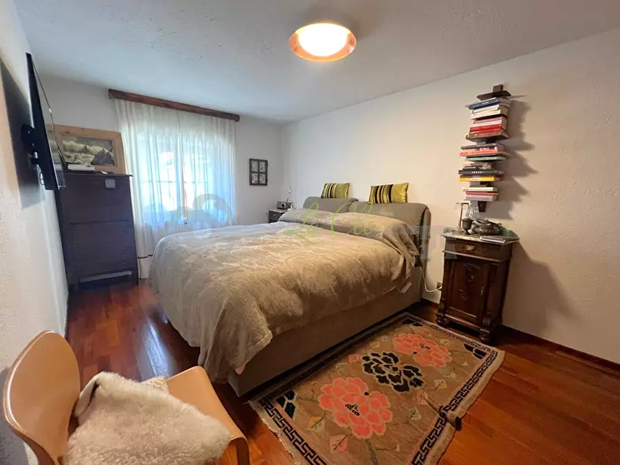 Immagine 11 di Trilocale in vendita  a Courmayeur