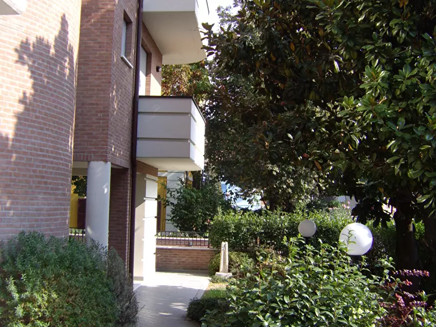 Immagine 28 di Bilocale in vendita  in Via G. Luosi 190 a Modena