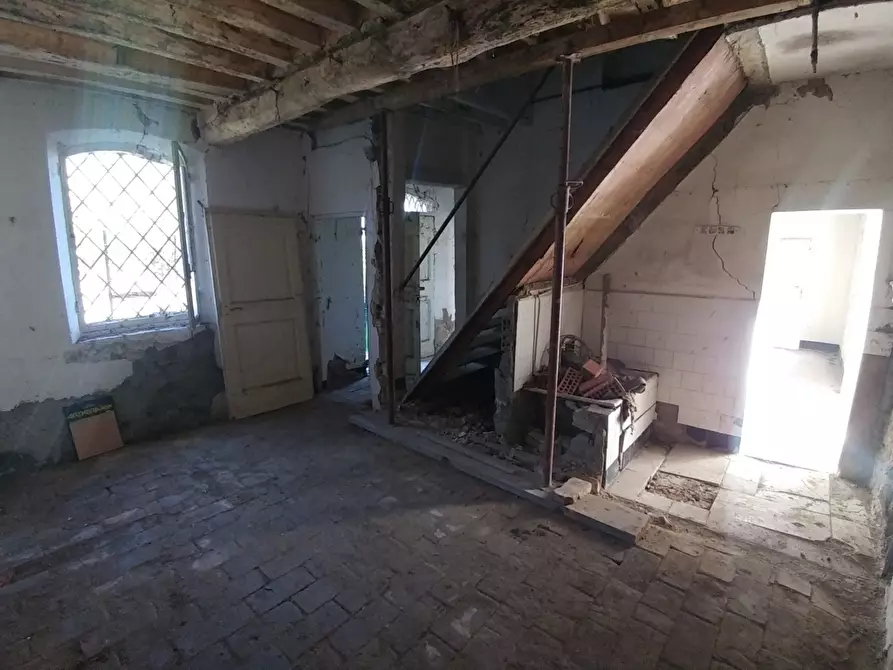 Immagine 10 di Rustico / casale in vendita  in Via Castello 45 a Monte San Pietro