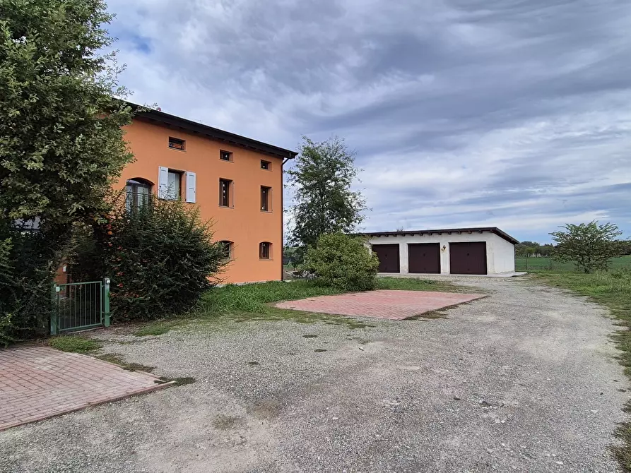 Immagine 17 di Porzione di casa in vendita  in via Cavo Argine 42 a Modena