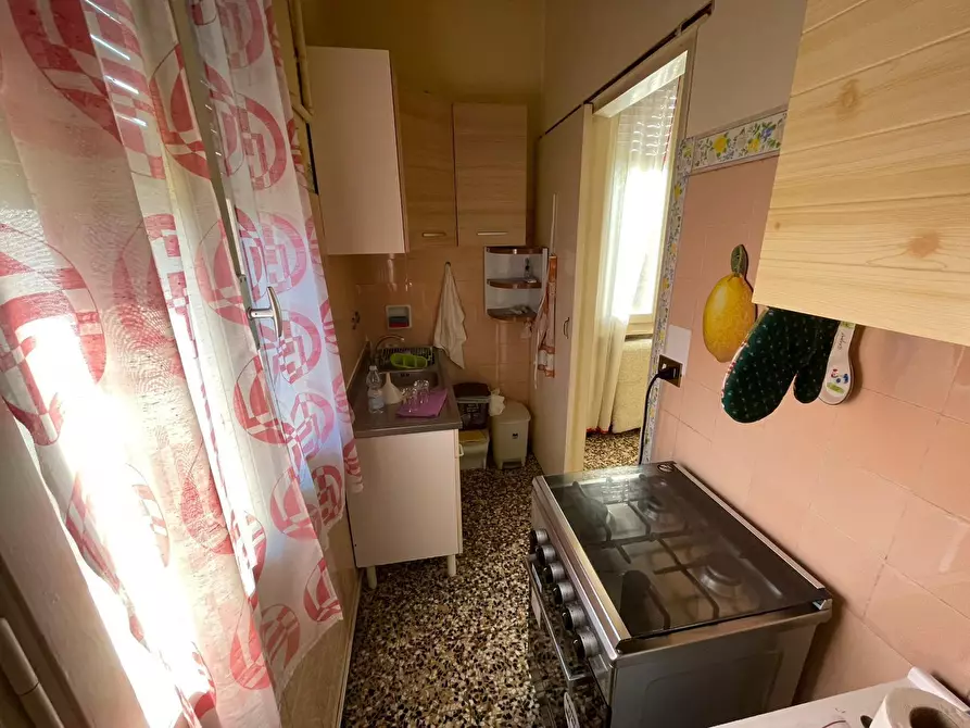 Immagine 7 di Porzione di casa in vendita  in via casoli a Modena