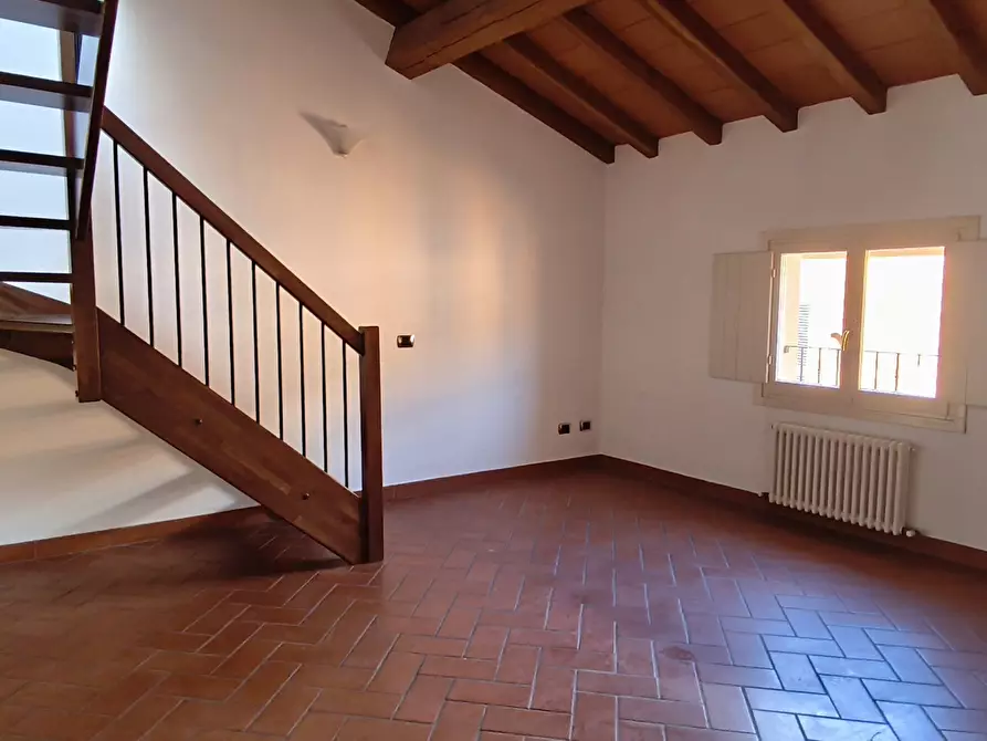 Immagine 6 di Mansarda in affitto  in via belle arti a Modena