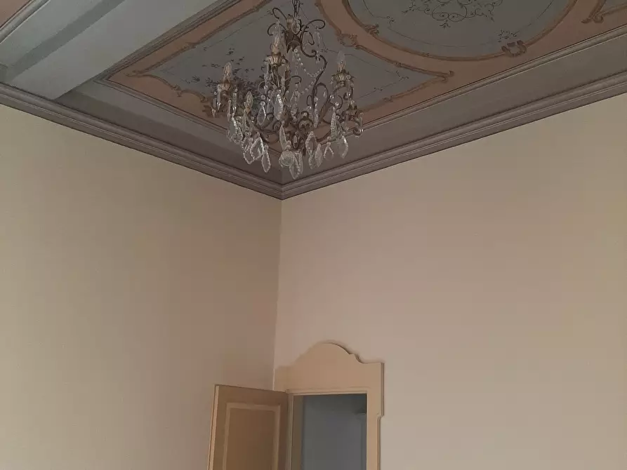 Immagine 8 di Bilocale in vendita  in Largo Porta Sant'Agostino 331 a Modena