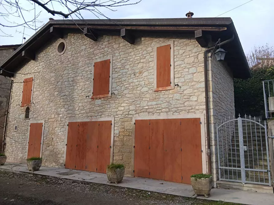 Immagine 5 di Rustico / casale in vendita  in Via I Maggio 381 a Guiglia