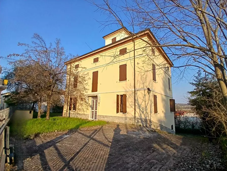 Immagine 4 di Villa in vendita  in Via Modenese 1205 a Vignola